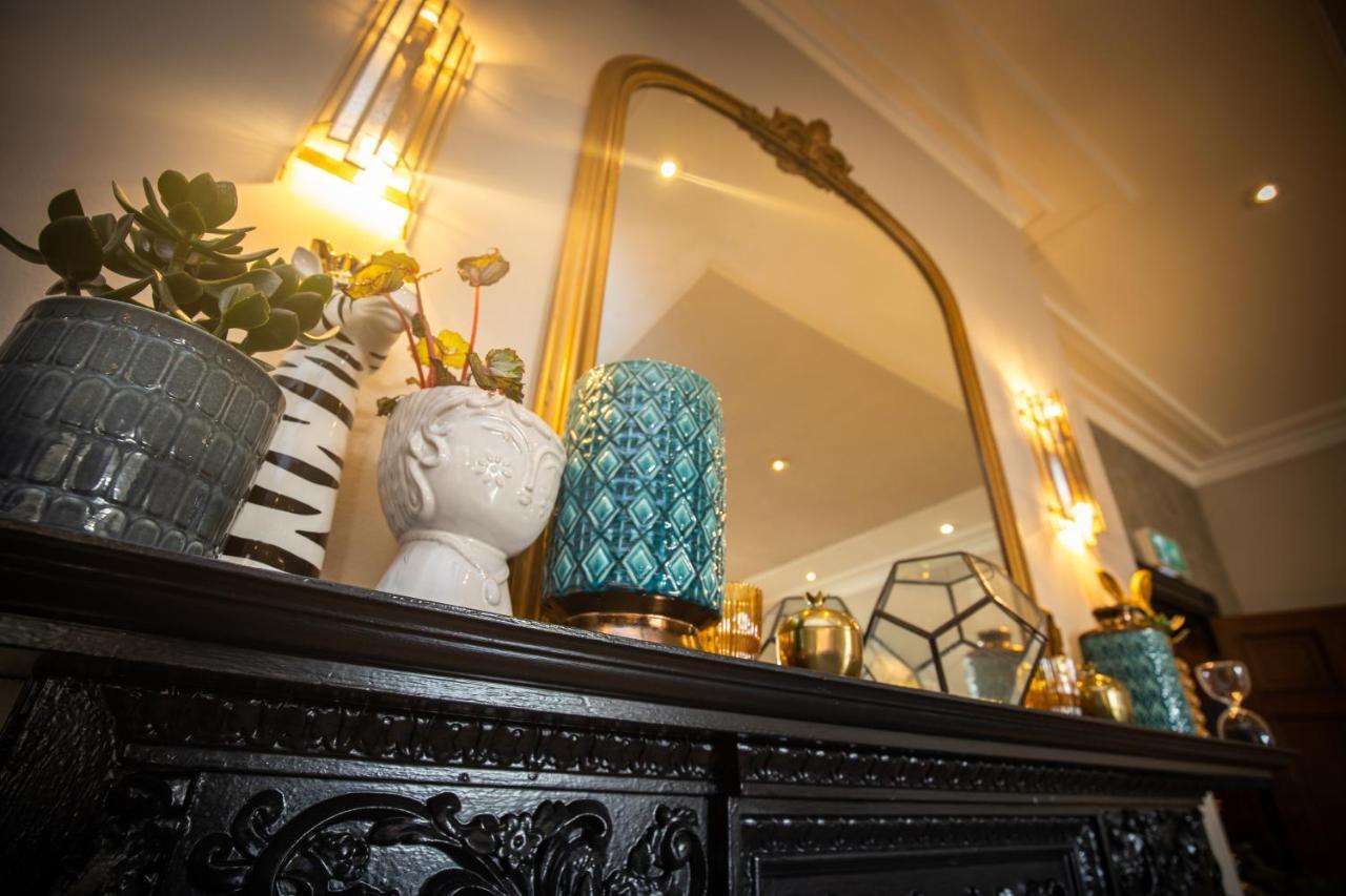 Rowton Hall Hotel And Spa Честер Екстер'єр фото