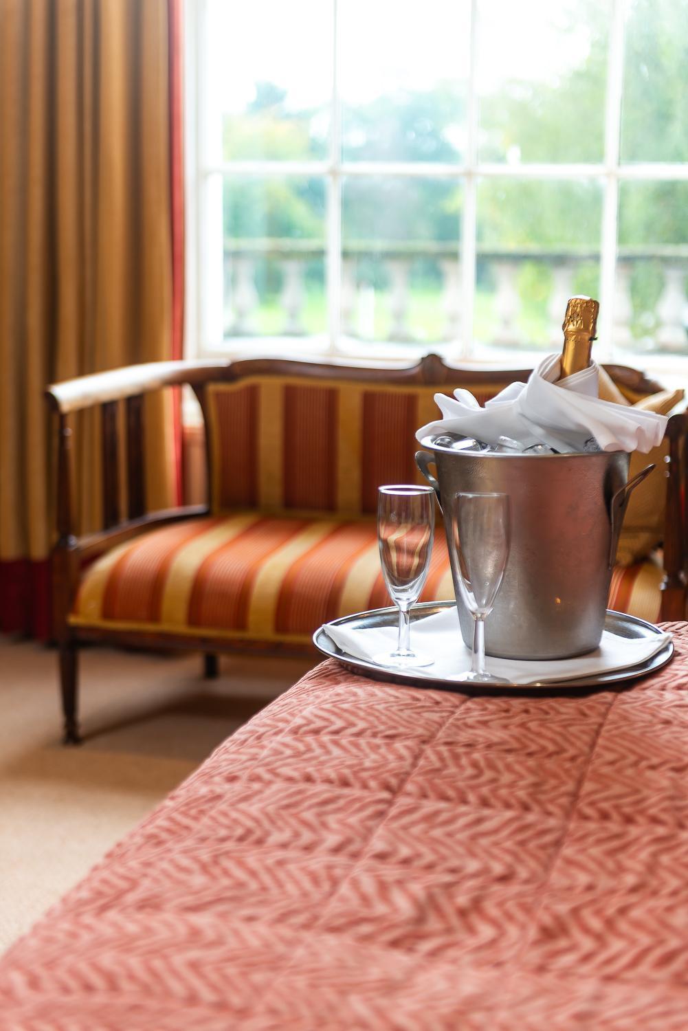 Rowton Hall Hotel And Spa Честер Екстер'єр фото