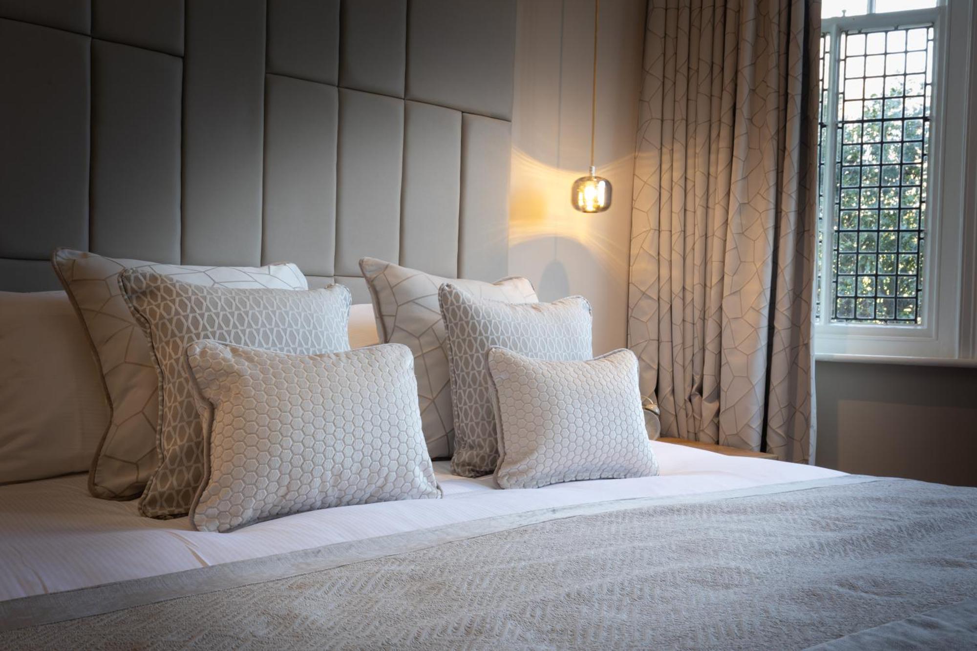 Rowton Hall Hotel And Spa Честер Екстер'єр фото